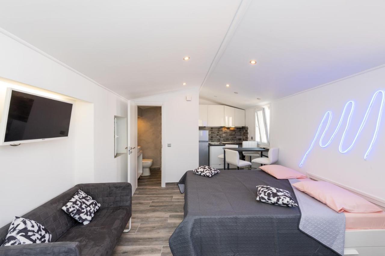 Corfu Downtown Suites מראה חיצוני תמונה