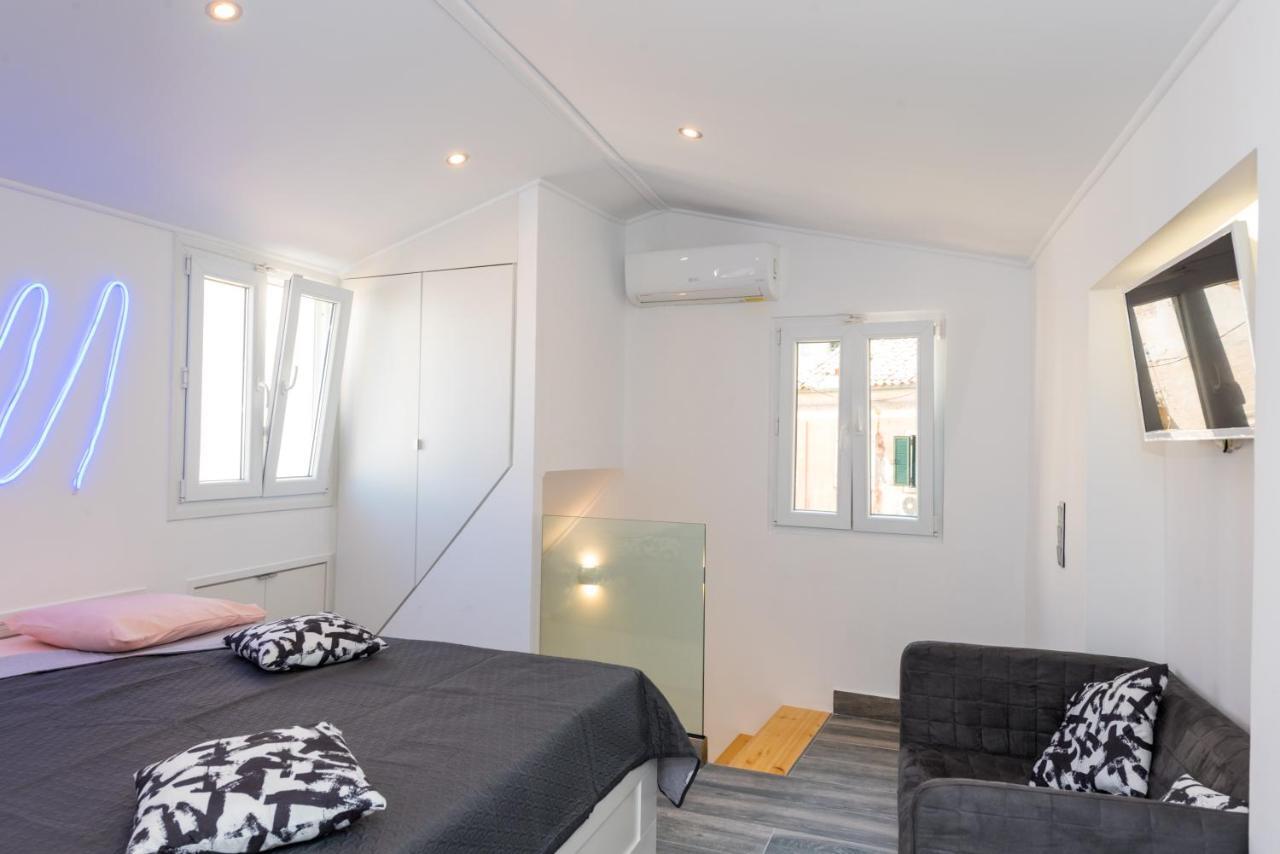 Corfu Downtown Suites מראה חיצוני תמונה